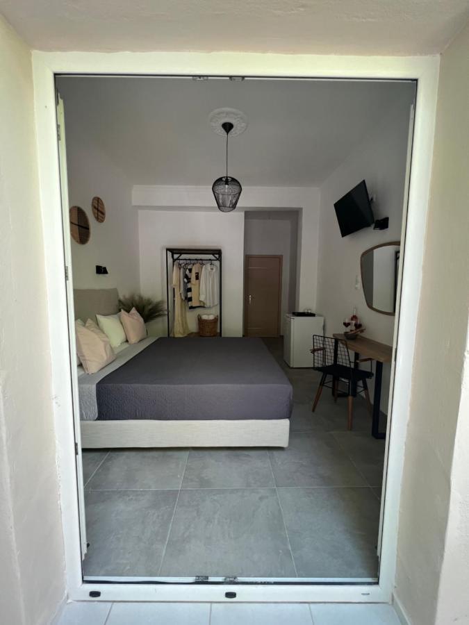 Australia Hotel Skiathos Town Exterior photo