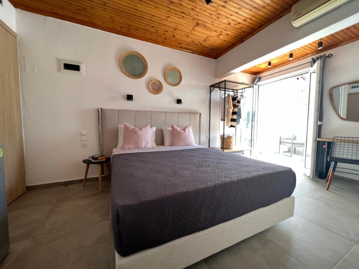 Australia Hotel Skiathos Town Exterior photo