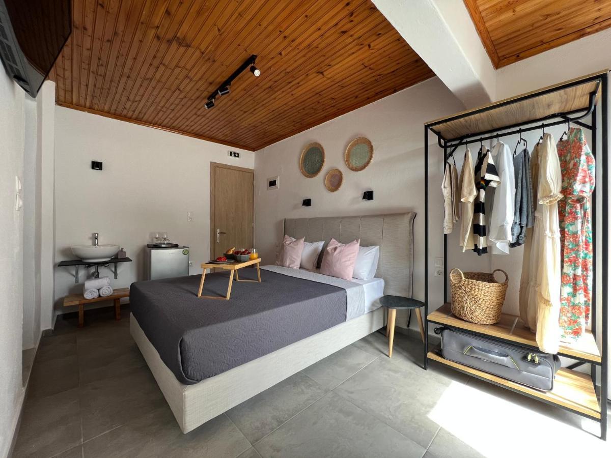 Australia Hotel Skiathos Town Exterior photo